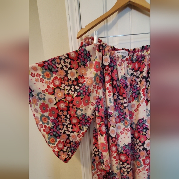 SZ 3X IMPRESSIONS OFF SHOULDER FLORAL TOP - Picture 1 of 4